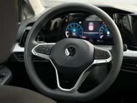 Volkswagen Golf (2022) thumbnail 8