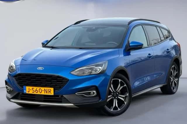 Ford Focus (2020) thumbnail 1