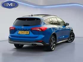 Ford Focus (2020) thumbnail 3