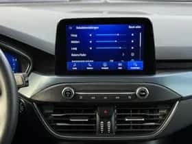 Ford Focus (2020) thumbnail 29