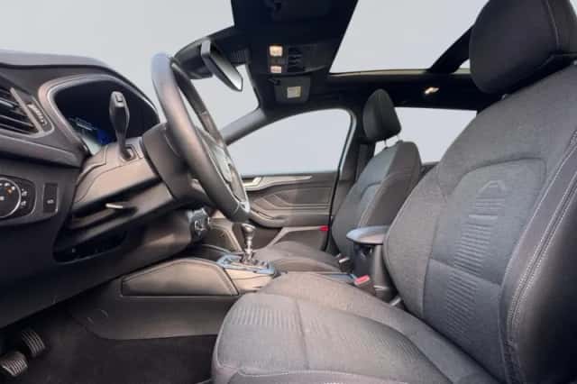 Ford Focus (2020) thumbnail 4