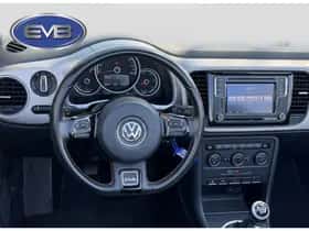 Volkswagen Beetle (2015) thumbnail 14