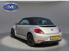 Volkswagen Beetle (2015) thumbnail 15