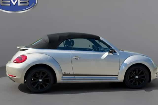 Volkswagen Beetle (2015) thumbnail 6