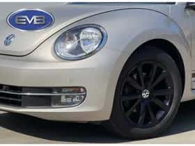 Volkswagen Beetle (2015) thumbnail 8