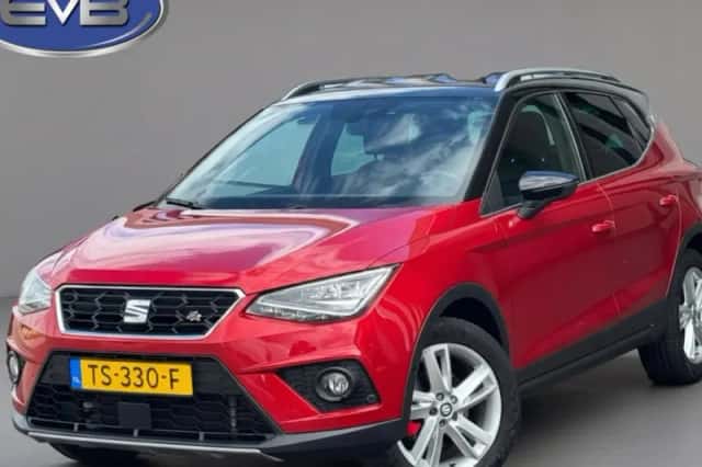 SEAT Arona (2018) thumbnail 1