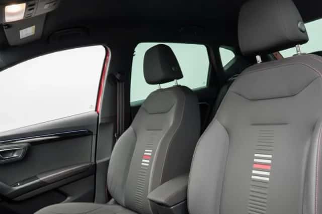 SEAT Arona (2018) thumbnail 4