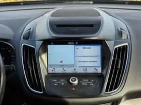 Ford C-Max (2018) thumbnail 24