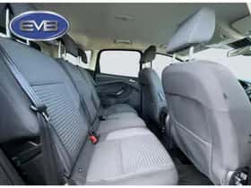 Ford C-Max (2018) thumbnail 30
