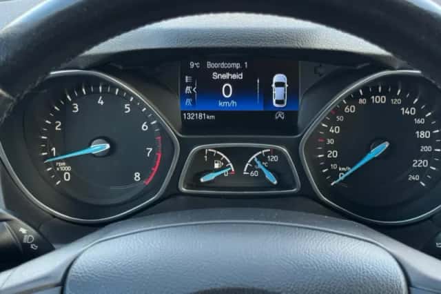 Ford C-Max (2018) thumbnail 6