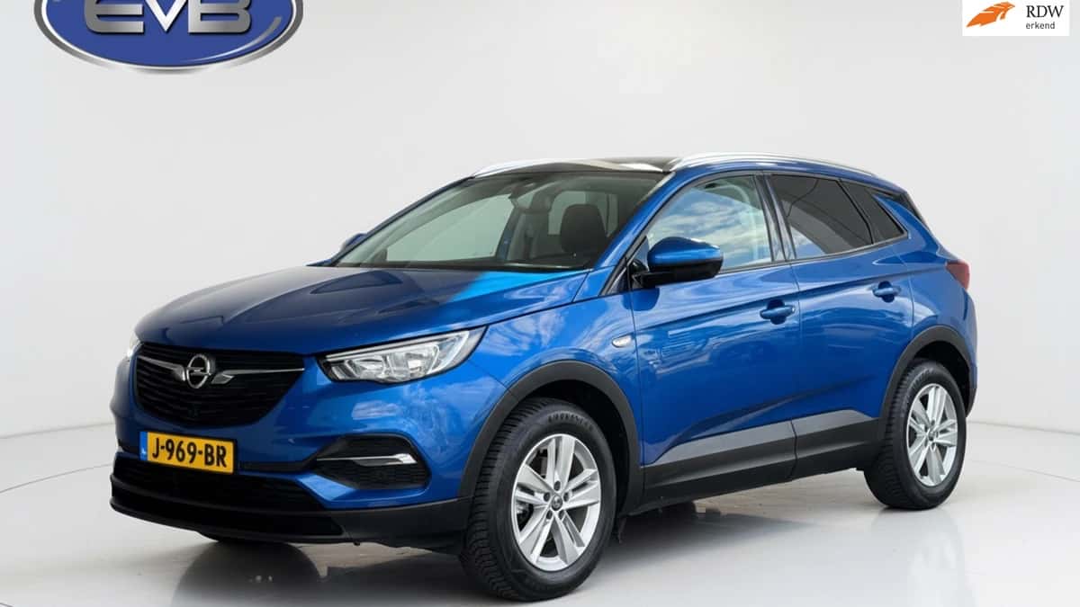 Opel Grandland (2020) — foto 1