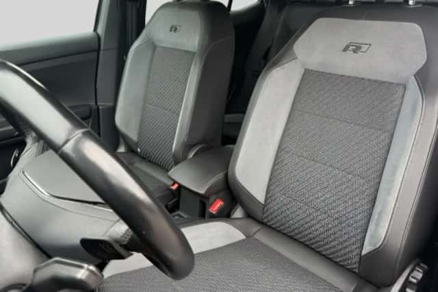 Volkswagen T-Cross (2021) thumbnail 4