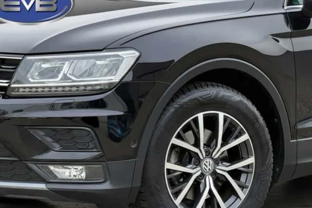Volkswagen Tiguan (2017) thumbnail 5