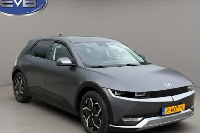 Hyundai Ioniq (2022) thumbnail 5