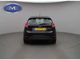 Ford Fiesta (2011) thumbnail 13