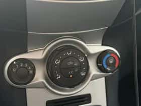Ford Fiesta (2011) thumbnail 18