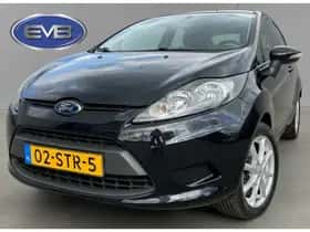 Ford Fiesta (2011) thumbnail 5