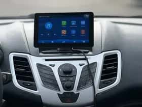 Ford Fiesta (2011) thumbnail 10