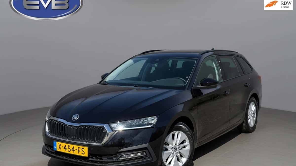 Škoda Octavia (2023) — foto 1