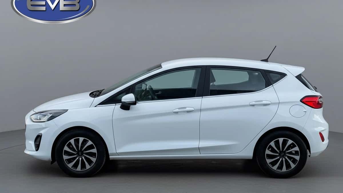 Ford Fiesta (2022) — foto 1