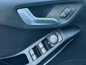 Ford Fiesta (2022) thumbnail 17
