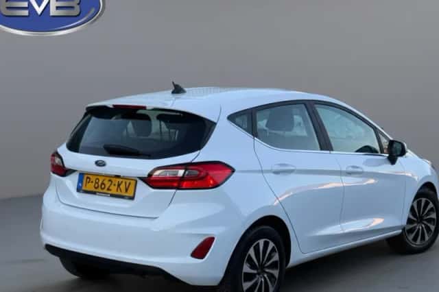Ford Fiesta (2022) thumbnail 3