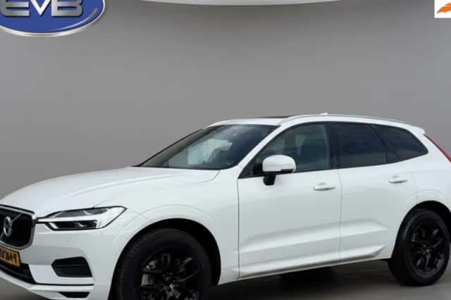 Volvo XC60 (2017) thumbnail 1