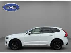 Volvo XC60 (2017) thumbnail 22