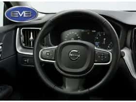 Volvo XC60 (2017) thumbnail 25