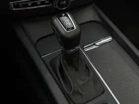 Volvo XC60 (2017) thumbnail 27