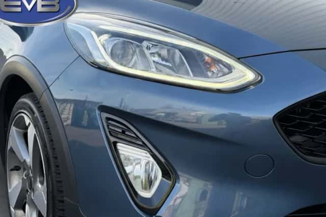 Ford Fiesta (2019) thumbnail 5