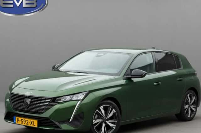 Peugeot 308 (2022) thumbnail 1