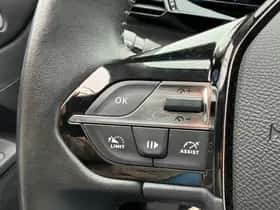 Peugeot 308 (2022) thumbnail 15