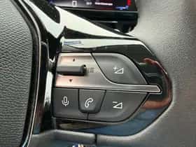 Peugeot 308 (2022) thumbnail 16