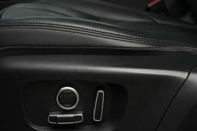 Land Rover Range Rover Evoque (2021) thumbnail 6
