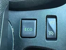 Renault Captur (2015) thumbnail 19