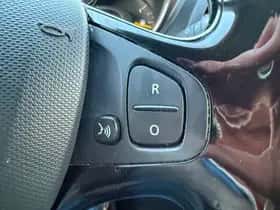 Renault Captur (2015) thumbnail 23