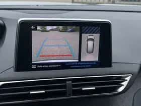 Peugeot 5008 (2019) thumbnail 8