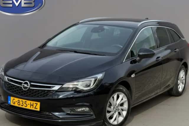 Opel Astra (2019) thumbnail 1