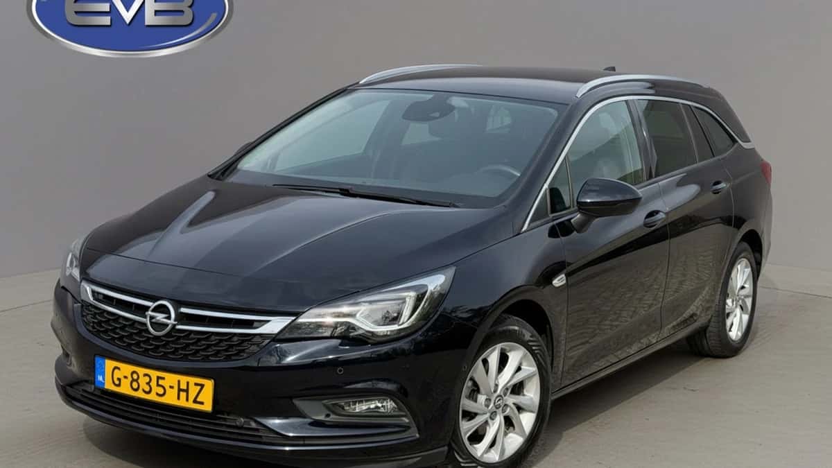 Opel Astra (2019) — foto 1