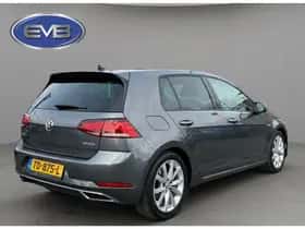 Volkswagen Golf (2018) thumbnail 3