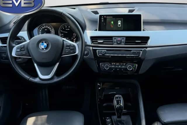 BMW X1 (2019) thumbnail 2