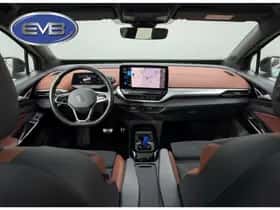 Volkswagen ID.4 (2021) thumbnail 2