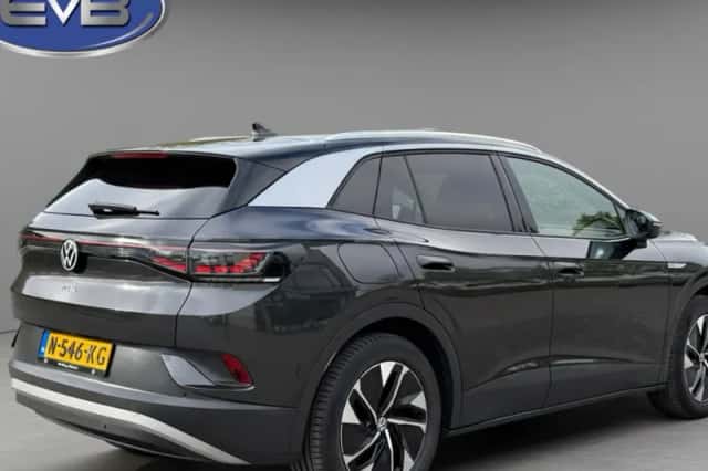 Volkswagen ID.4 (2021) thumbnail 3
