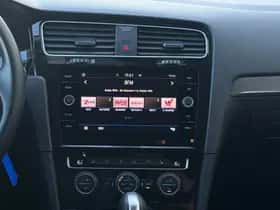 Volkswagen Golf (2018) thumbnail 23