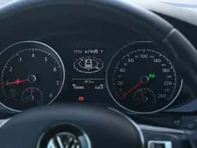 Volkswagen Golf (2018) thumbnail 28