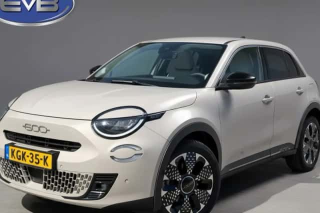 Fiat 600E (2024) thumbnail 1