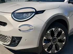Fiat 600E (2024) thumbnail 5