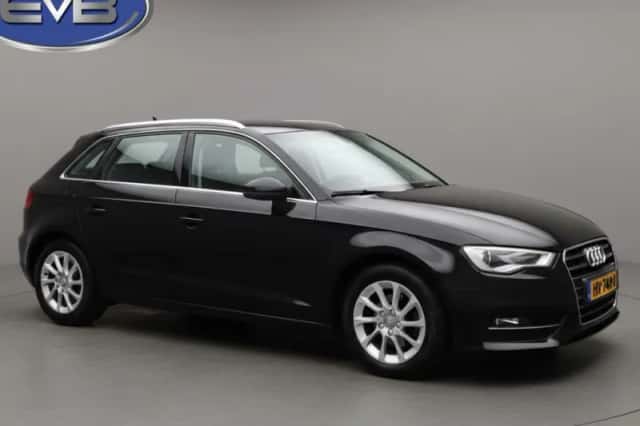 Audi A3 (2016) thumbnail 5