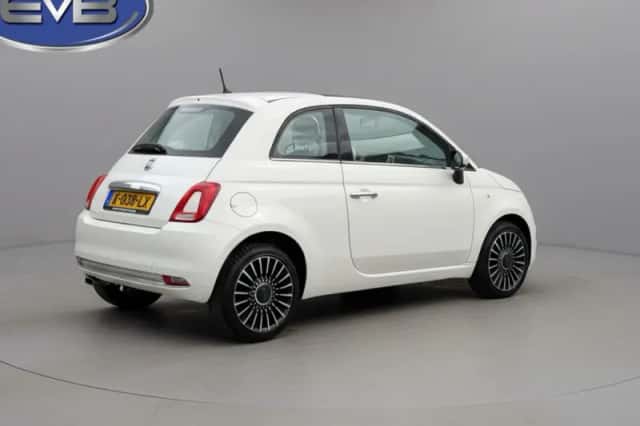 Fiat 500 (2018) thumbnail 3